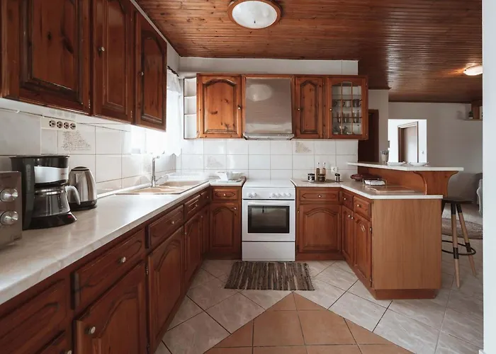 Stella's * Тигаки