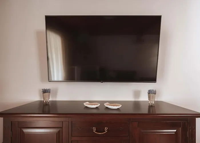 Stella's * Тигаки